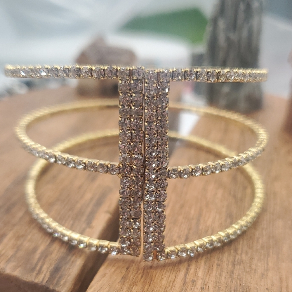 Elegant Gold Tone Hollywood Glam Silver Tone Crystal Bracelet Overflow
